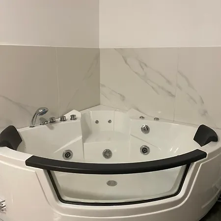 Apartman17 *